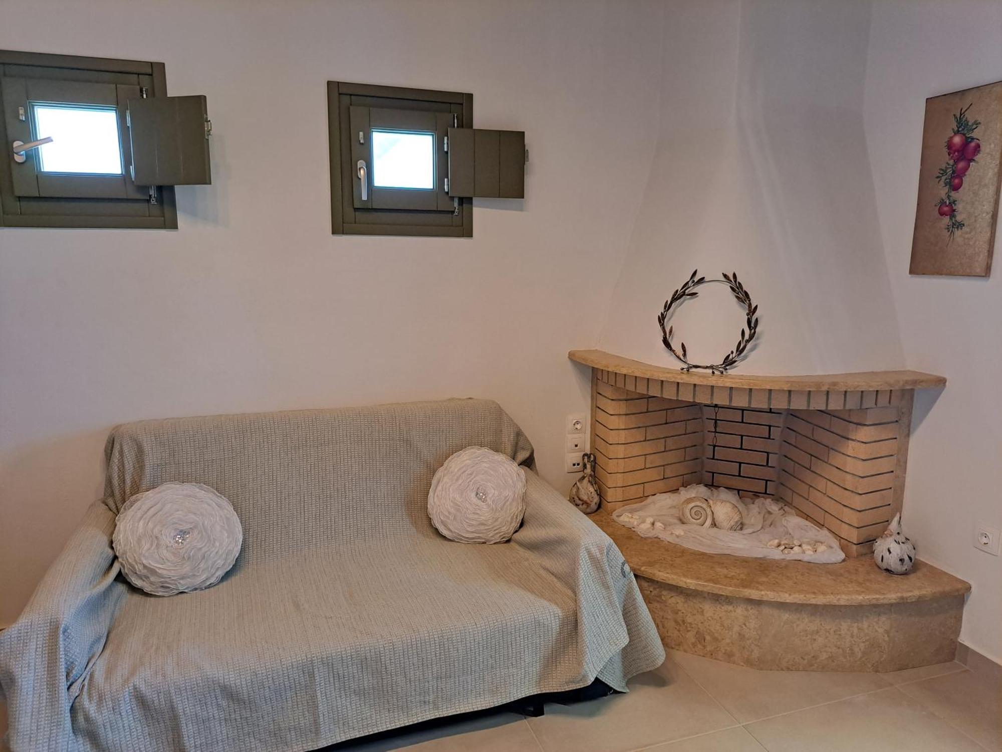 La Familia Luxury Private Maisonettes Near The Sea Gytheio Exteriör bild